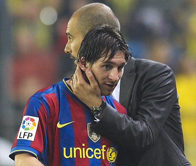 バルセロナ 100周年 グアルディオラ ペップ 新品 リバウド フィーゴ メッシ バルセロナ 100周年 グアルディオラ ペップ 新品 リバウド フィーゴ