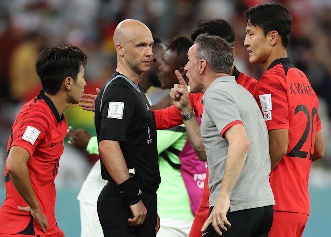 何を恐れているんだ Fifaランク最下位 に敗れた韓国代表を中国メディアが酷評 ファンは号泣 母国のサッカーを嘆き悲しんだ W杯 サッカー ダイジェストweb