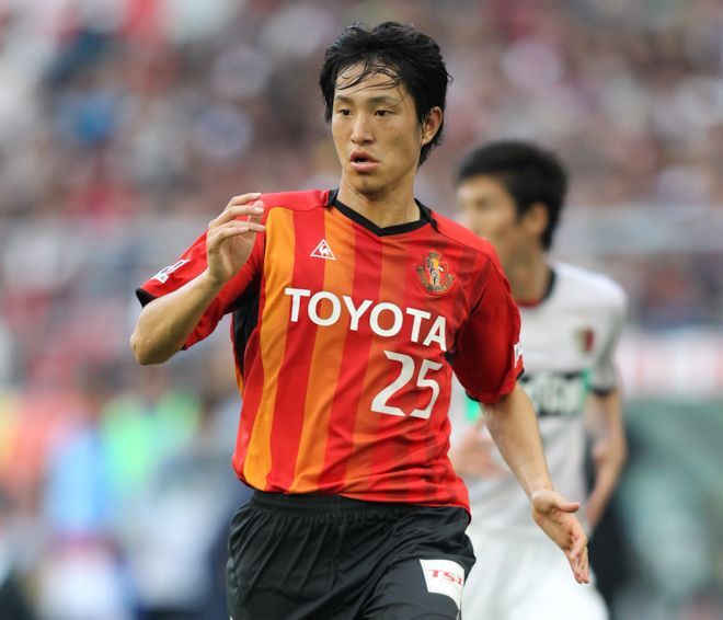 試合後に扇風機投げられて」金崎夢生が同僚の闘莉王と揉めた衝撃
