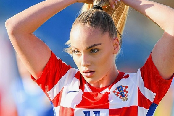 海外限定　もんちっち　サッカー　ドイツ　女の子　S Amazon.co.jp: 海外限定 もんちっち サッカー ドイツ 女の子 S