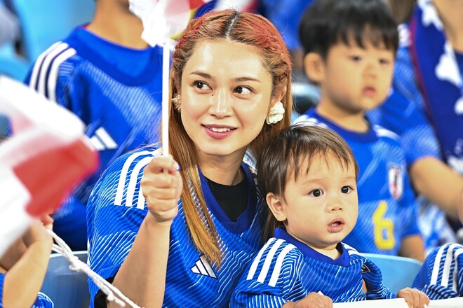 不意に激写されてもこの美しさ」長友佑都の妻・平愛梨さん、息子