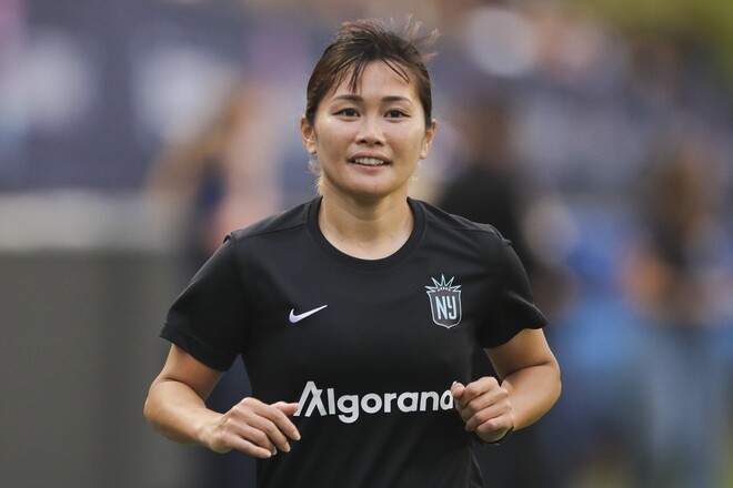 【HY1389様】元なでしこジャパン　川澄奈穂美　直筆サイン入り　シューズ なでしこJAPAN 川澄奈穂美 直筆サインカード HY1389様】元なでしこ