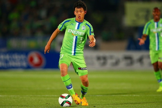 移籍金が半額に…。湘南の遠藤航が浦和への移籍を決めた舞台裏とは