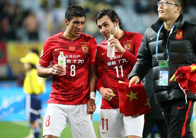 【選手支給品】2019広州恒大ACL#8パウリーニョ選手 中国王者のブラジル代表に激震…賭博関連企業の広告撮影で国外