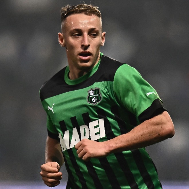 ✨希少・入手困難✨イタリア サッカー 100周年記念メダル sddefault.jpg