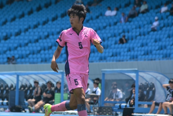 日大藤沢が誇る左SBの俊英が必見！ Jクラブが興味を示す“高度な