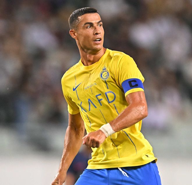 韓国では強盗、日本では天使」来日中C・ロナウドの“神対応”を韓