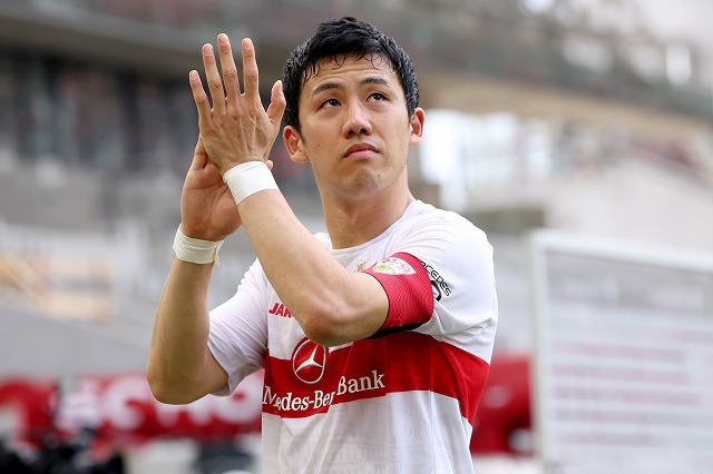 遠藤航　直筆サインTシャツ　日本代表　シュツットガルト　リヴァプール　サッカー 2025年最新】遠藤航 サインの人気アイテム - メルカリ