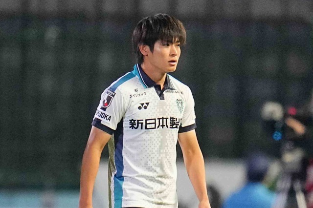 小林悠 選手支給品サイン入り実使用練習着 小林悠 選手支給品サイン入り実使用練習着