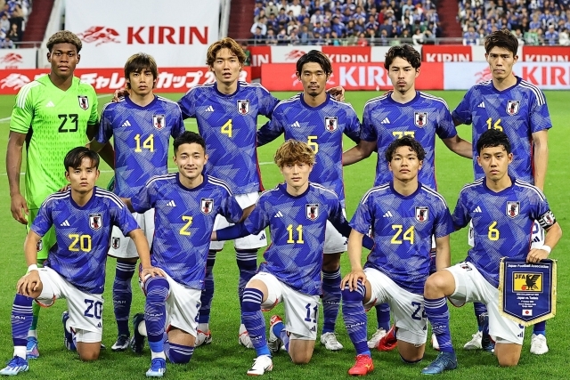 99-00日本代表 背番号10 (値段交渉可能)