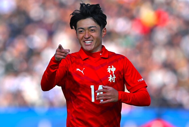 【衝撃】「高校の試合はまるでプロ」海外記者がハイレベルな選手権に驚愕！