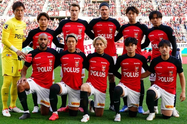 カッコよすぎる！」浦和が新ユニホームを発表！14年採用のグラフィック