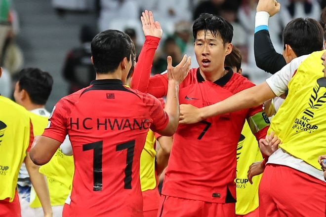 お眠りサッカーに天罰が下った！」強敵サウジをPK戦で撃破した韓国代表