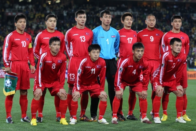 値下げ中【超レア 新品未使用】北朝鮮サッカーユニホーム 鄭大世 クラブチームのようにやれる」鄭大世が北朝鮮代表の独特な強化システム