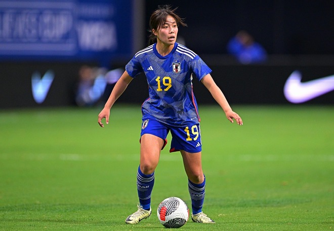 なでしこジャパン　サッカー日本女子代表2024ユニフォーム　谷川萌々子16 中日】18日のオリックス戦で「なでしこジャパン」の谷川萌々子が