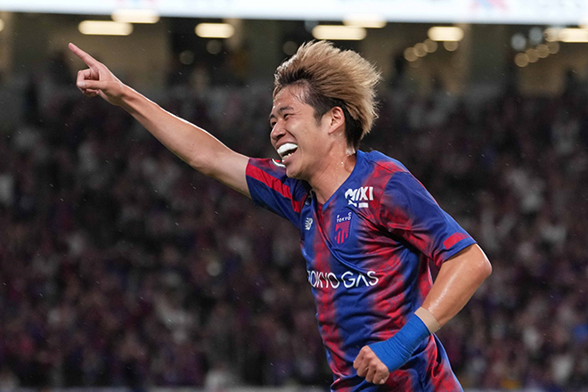 FC東京 野澤零温選手 サイン入りスパイク トップ昇格4年目でJ1初先発…期待も声援も背負ったFC東京21歳FW