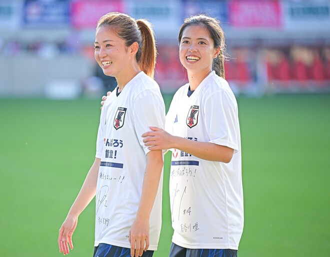 なでしこジャパン 清水梨紗 直筆サイン 長谷川唯 ユニフォーム 日本代表 女子サッカー なでしこジャパン 長谷川唯 清水梨紗