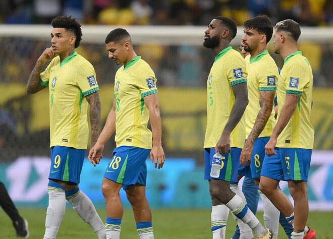 ゲキサカ様からMVPとしてもらった　ブラジル代表シャツ　　日本では出回りません！ 164638_ext_04_0.jpg