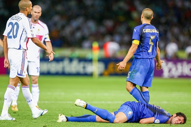 あの日からジダンとは話していない」元イタリア代表マテラッツィが