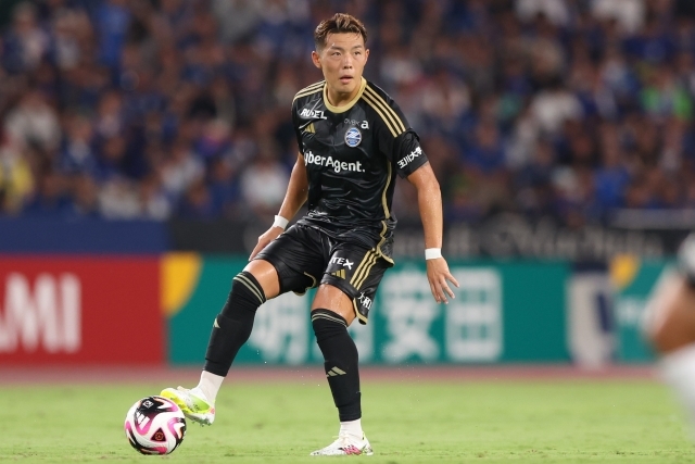 貪欲に取り組みます！」町田DF鈴木準弥が横浜FCに完全移籍！ 古巣にも