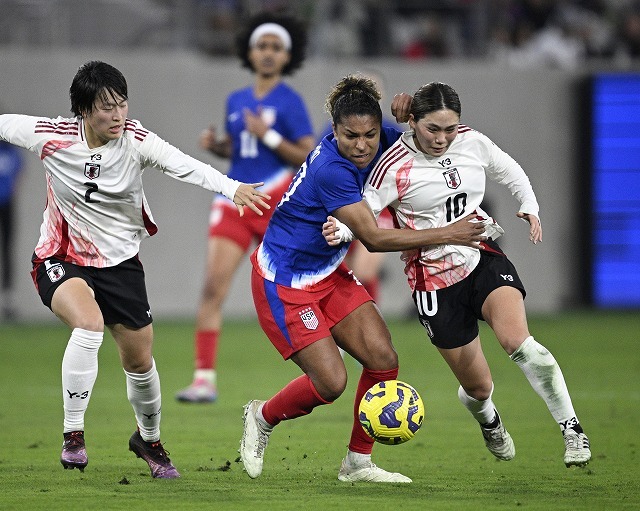 なでしこジャパン実使用球 2012年 JFAなでしこサッカー on X: 