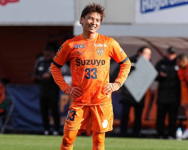 清水エスパルス 33番 乾貴士選手 細 ホッケーシャツ