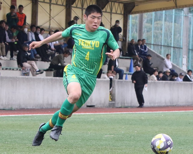 小柄な身体にサッカーセンスを詰め込んだ静岡育ちの異才。帝京