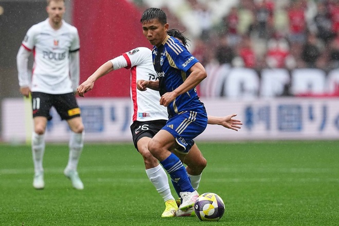 町田に痛手か…好調のFW西村拓真が負傷交代。接触なしも自ら倒れ込み