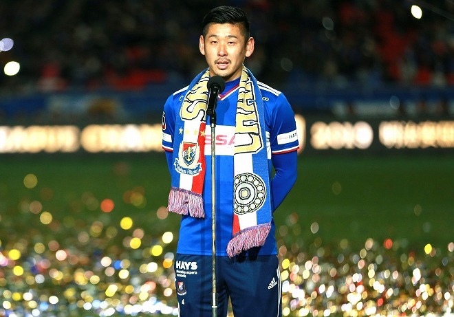 横浜Fマリノス栗原勇蔵スパイク