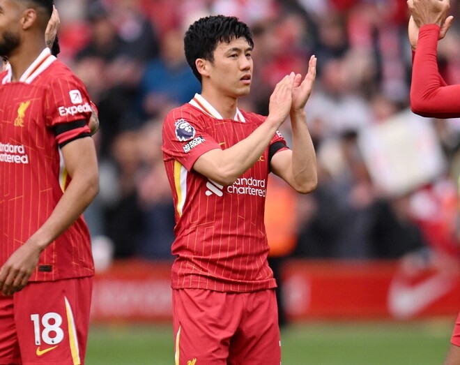 サッカー日本代表 遠藤航選手所属 リバプールFC ジャージ トラックジャケット リアルな話で言うと」遠藤航が“リバプールに欲しい”日本人選手を