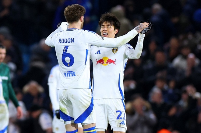 最終価格リーズ田中碧Leeds United トレーニングウェアイングランド