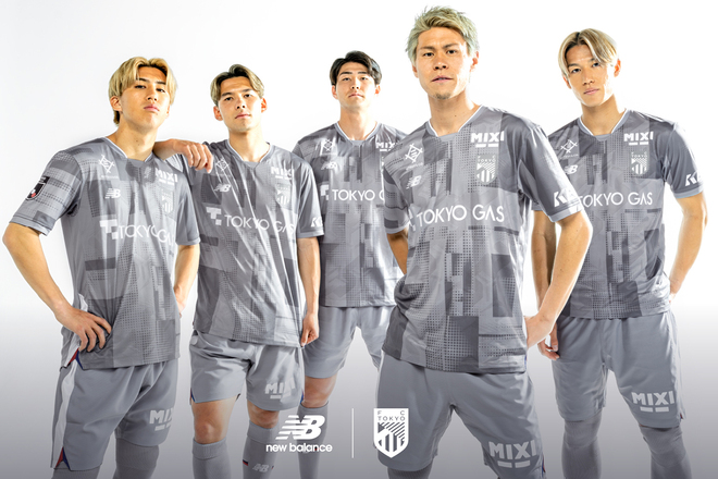 FC東京　new balance 激レア！！　Jリーグ　新品未使用　２XＬ 173680_ext_04_0.jpg