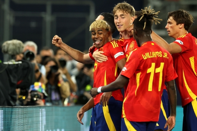 24-25 UEFAネーションズリーグ スペイン ホーム 19番 ヤマル スペインがヤマルの活躍でフランスを破りUEFAネーションズリーグ