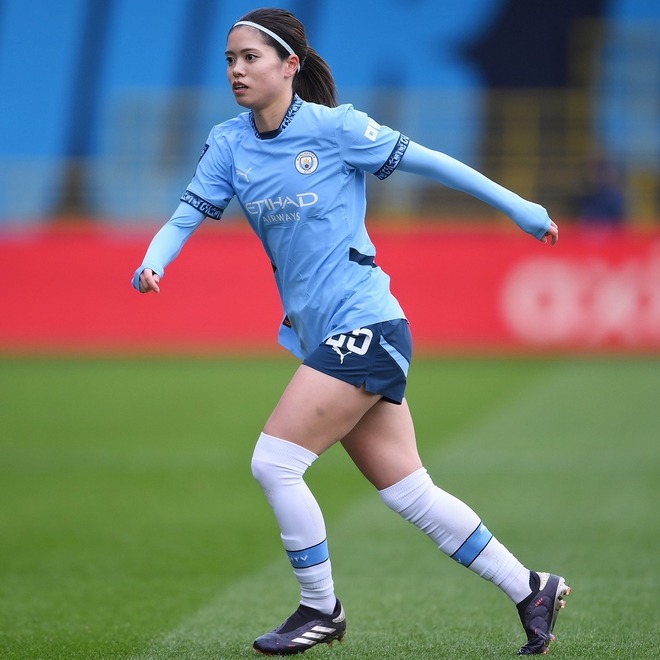 長谷川唯　日本代表ユニフォーム　アウェー　レディース　XLサイズ　24年モデル 長谷川唯 日本代表ユニフォーム アウェー レディース XLサイズ 24年