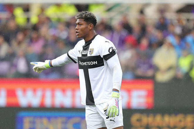 理由は不明」22歳日本代表の練習欠席で現地騒然！獲得を狙う