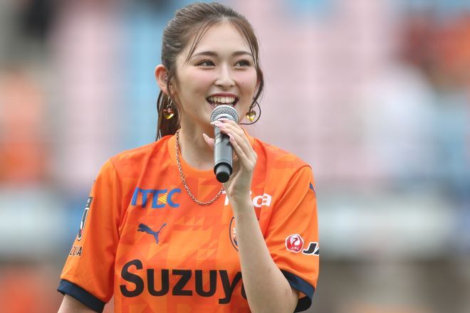 ハマりそうな予感！」アイスタを美声で盛り上げた“令和の白ギャル”が