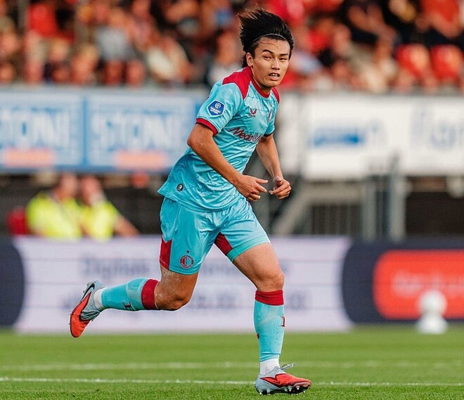 soccerwe 代表 彼はストライカーではない」2戦連発の日本代表エースFWを蘭スーパー