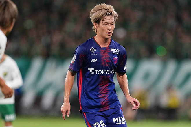 FC東京 長倉幹樹選手 実寸大タペストリー 長倉 幹樹｜選手 & スタッフ