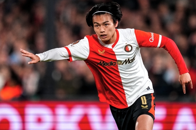 驚くほどすごい！」「DFは彼を見失うんだ」7戦6発と絶好調の“日本