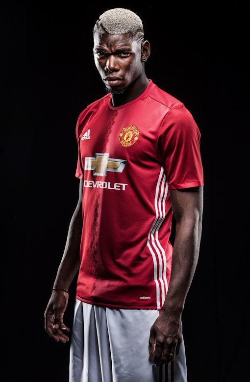 ポグバのマンU復帰が正式決定！ 移籍金1億500万ユーロは史上最高額