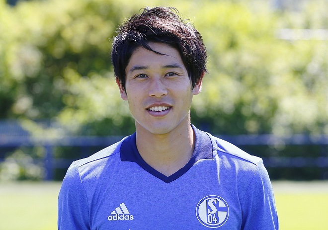 内田篤人 0925Uchida_getty-560x373.jpg