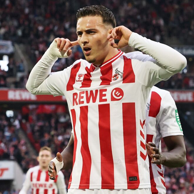 驚異的な速さで駆け上がっている」ドイツに出現した“完璧なウインガー