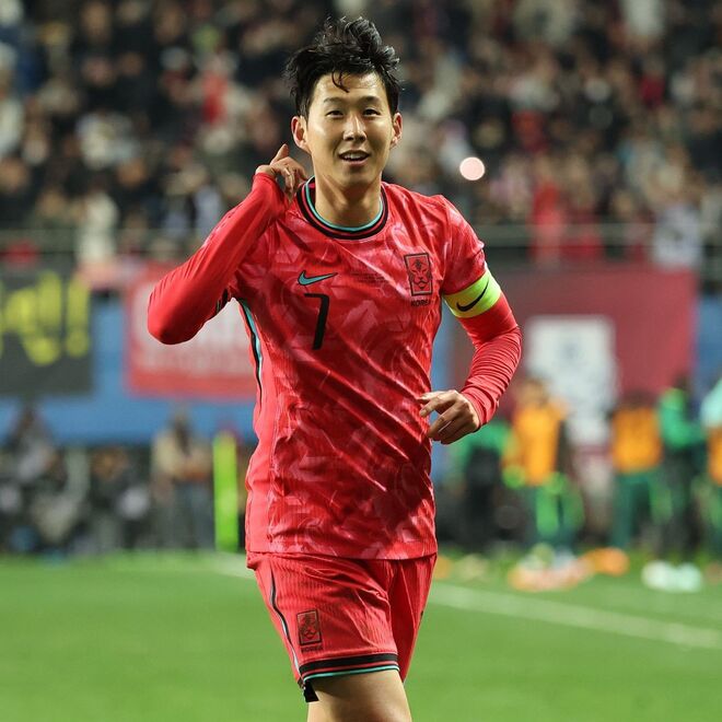 TO1 TOO Universeleague ギョンホ キョンホ サインボール TO1 TOO Universeleague ギョンホ キョンホ サインボール 【公式通販】