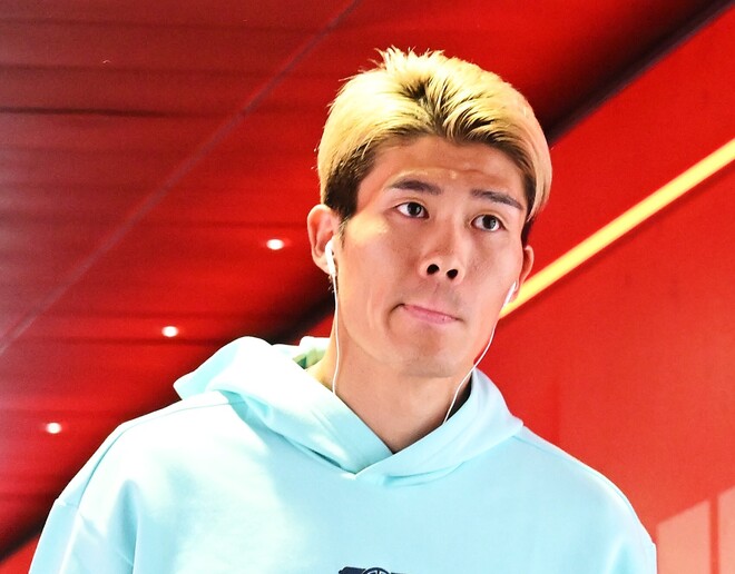 蘭名門アヤックスが27歳DF冨安健洋の加入を正式発表！W杯出場に向けて