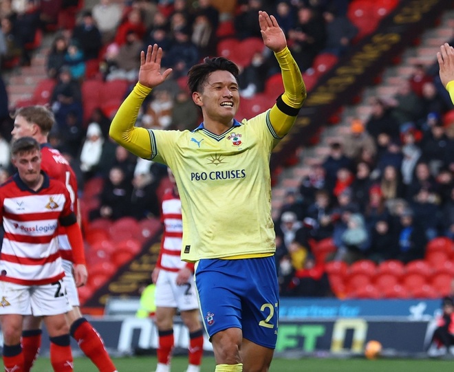 完全に冷遇されている」英2部で出場133分の松木玖生、北欧強豪の“補強