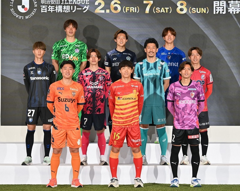 【展望｜J１百年構想リーグWEST】継続路線のチームが有利。京都は新戦力がどんなスパイスを加えるか。広島は新監督でも優勝争いに絡む可能性が高い