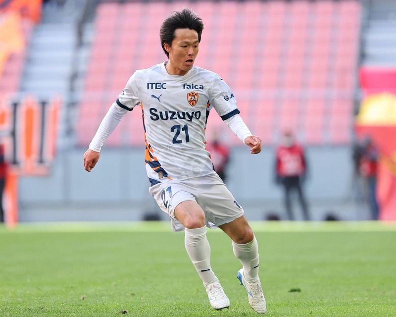 清水にアクシデント。開幕戦以来の先発のMFが無念の途中交代。担架で運ばれてピッチを後に