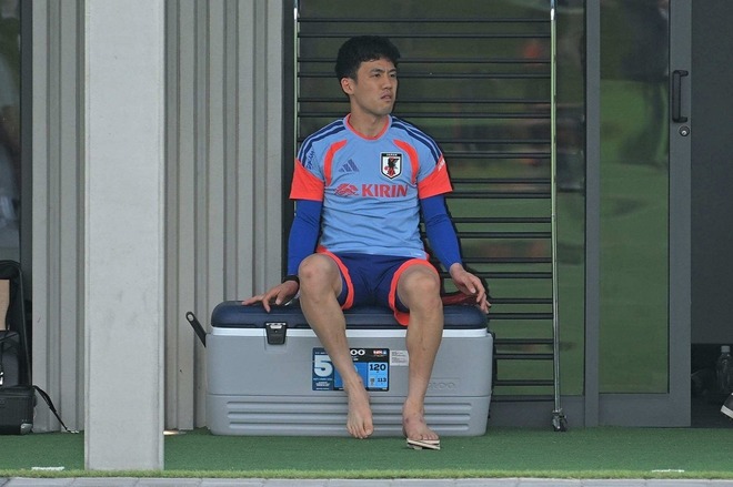 本当に胸が痛む」「衝撃的なニュースだ」飛び込んできた日本代表主将の