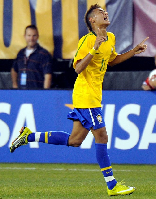 ネイマール「伝説のゴール6選」＃1｜A代表デビュー得点の快挙