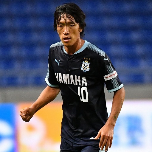 FKから2アシストした中村俊輔の「観察眼」。日本代表GK東口順昭の癖を